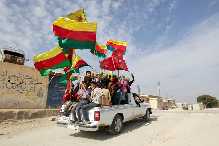 كيف يصنع حزب العمال الكردستاني أمته في سوريا؟ (3-1)... دراما القطيع