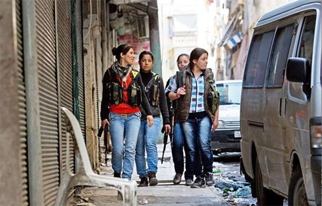 مقاتلات من حزب العمال الكردستاني / حي الشيخ مقصود